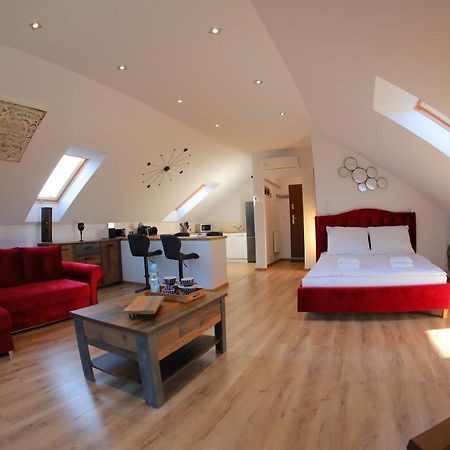 Apartament Ksiazecy Klimatyzacja Żagań Extérieur photo